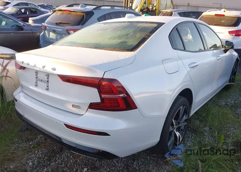 2024 Volvo S60 B5 Core Dark Theme из США, поврежденный, VIN 7JRL12FK9RG313360